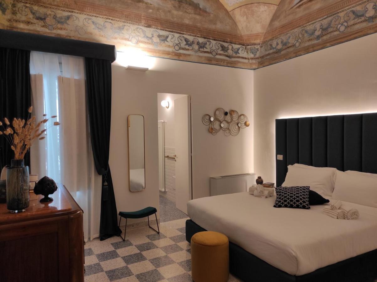 1940 Luxury Accommodations By Wonderful Italy オストゥーニ エクステリア 写真