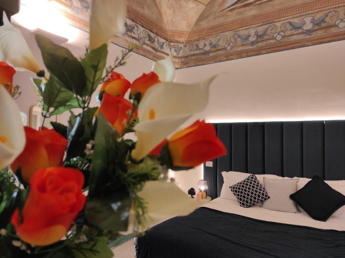 1940 Luxury Accommodations By Wonderful Italy オストゥーニ エクステリア 写真