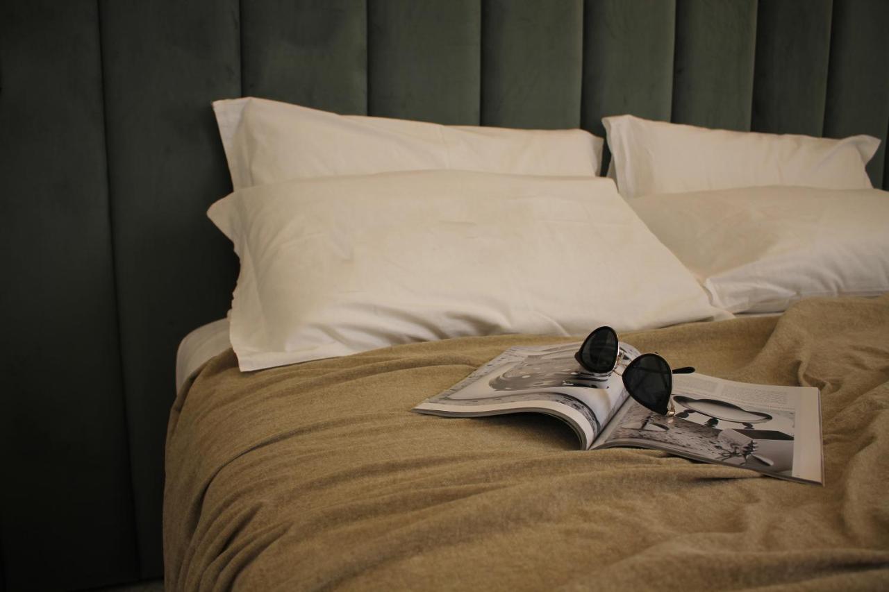 1940 Luxury Accommodations By Wonderful Italy オストゥーニ エクステリア 写真