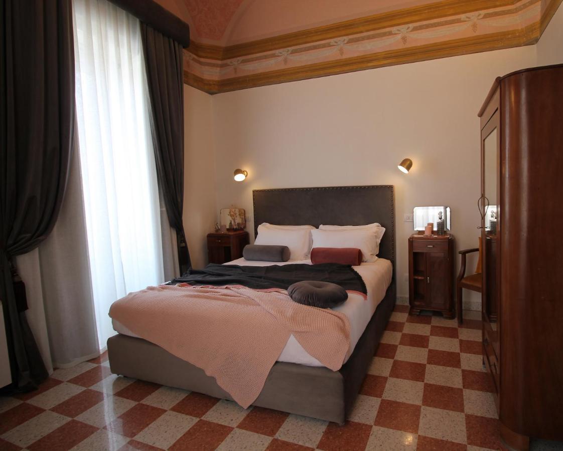 1940 Luxury Accommodations By Wonderful Italy オストゥーニ エクステリア 写真