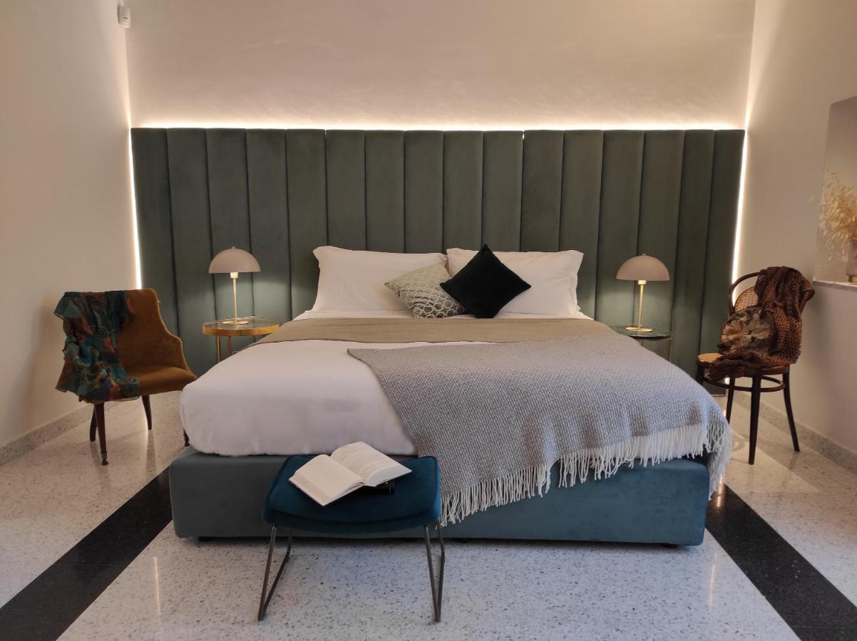 1940 Luxury Accommodations By Wonderful Italy オストゥーニ エクステリア 写真