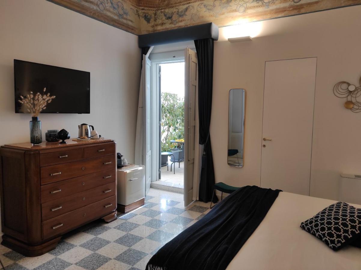 1940 Luxury Accommodations By Wonderful Italy オストゥーニ エクステリア 写真