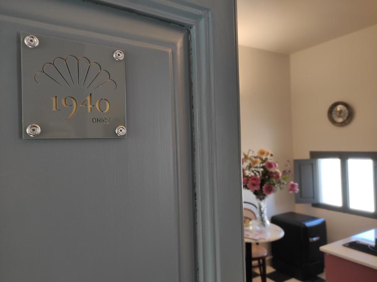 1940 Luxury Accommodations By Wonderful Italy オストゥーニ エクステリア 写真